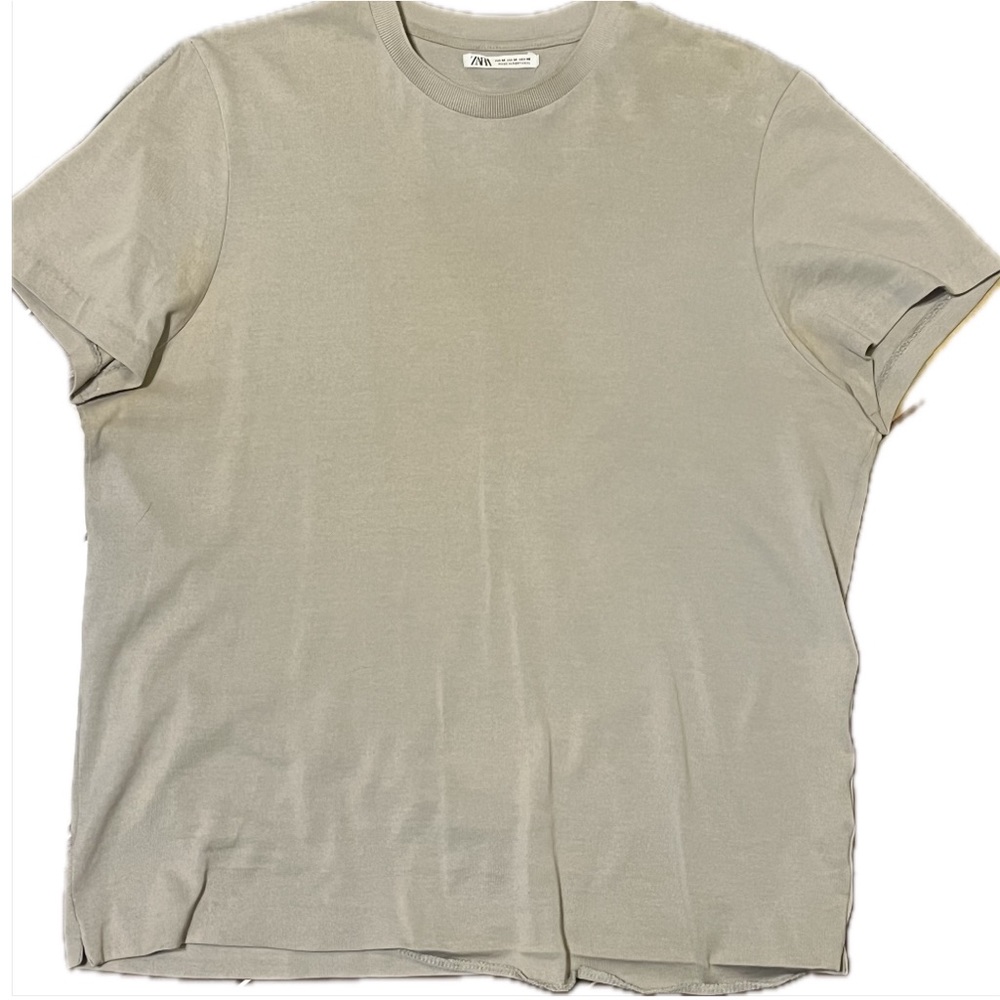 Zara Men’s Short Sleeved Tan Shirt Size Medium